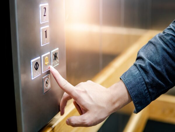 Ký hiệu của các nút trong thang máy