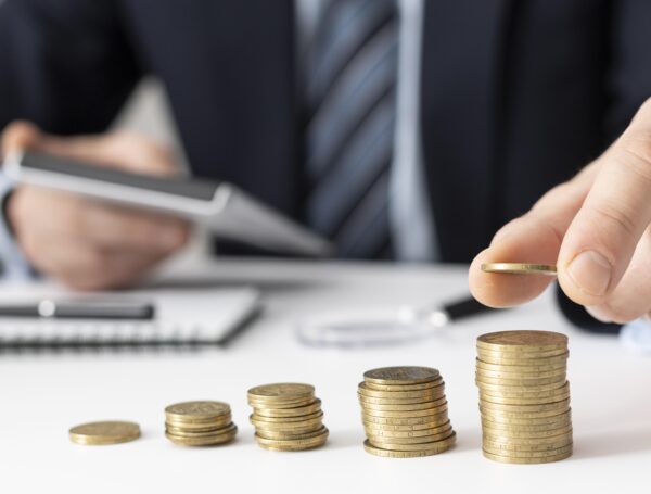 Gợi ý cách tiết kiệm chi phí lắp đặt thang máy gia đình
