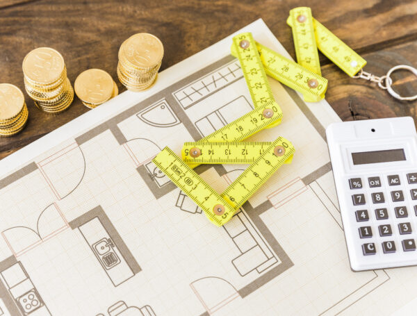 Những yếu tố ảnh hưởng đến chi phí lắp thang máy gia đình
